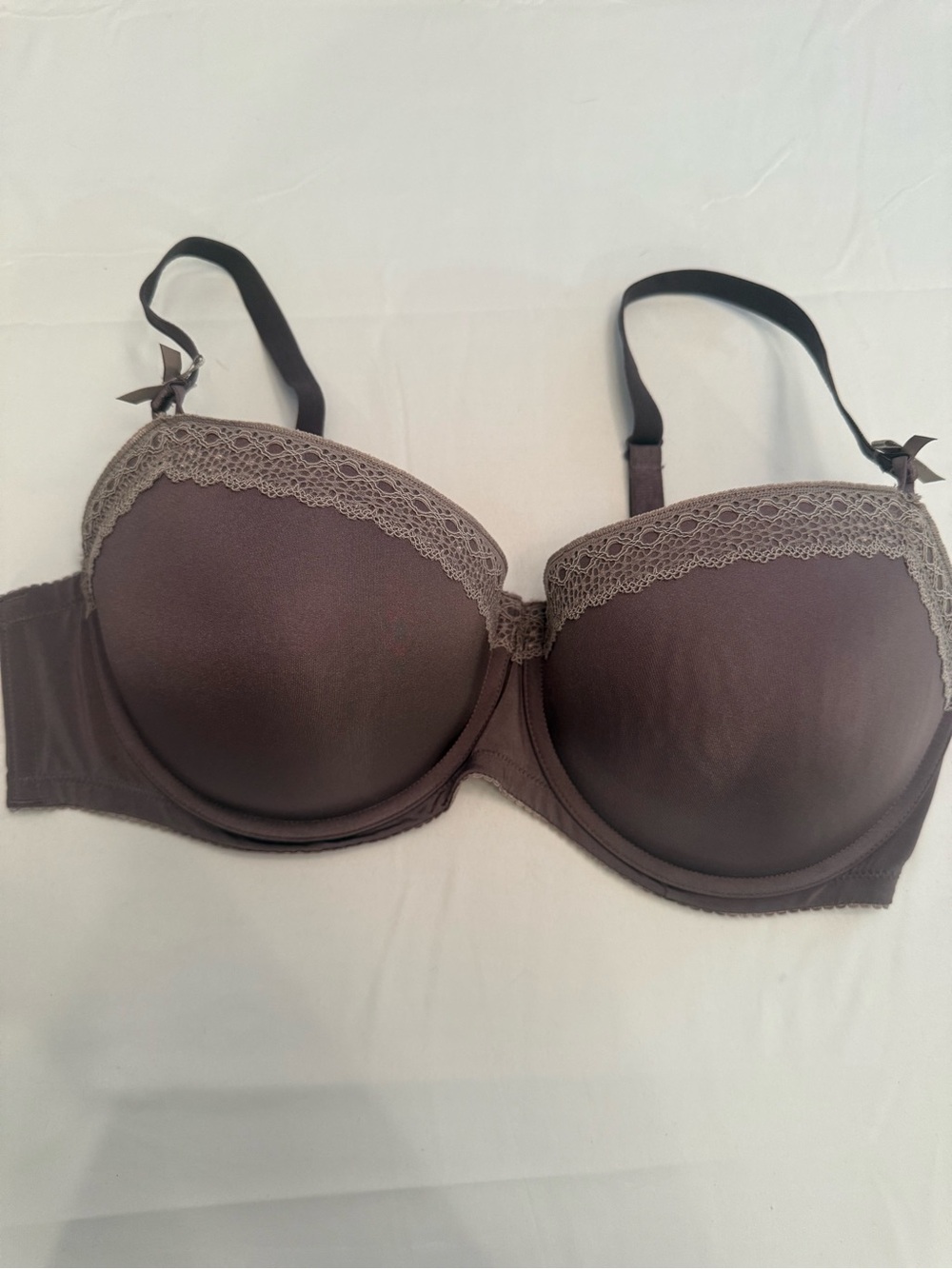 Gilligan & O'Malley Taupe Lace-Trim Bra lightly padded underwire
